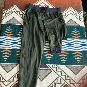Under Armour Coldgear Green Jogger Pants